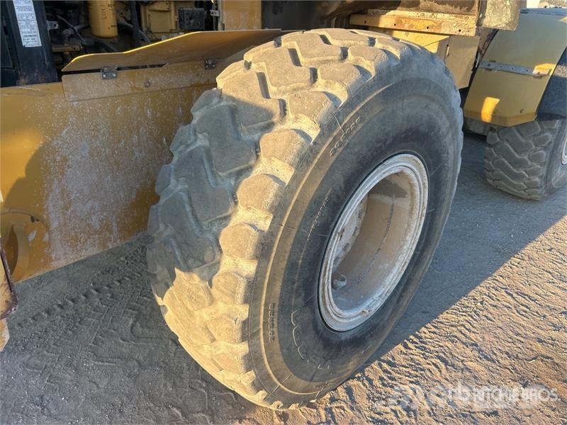 CAT 938 K Wheel Loader Kolesni nakladalci