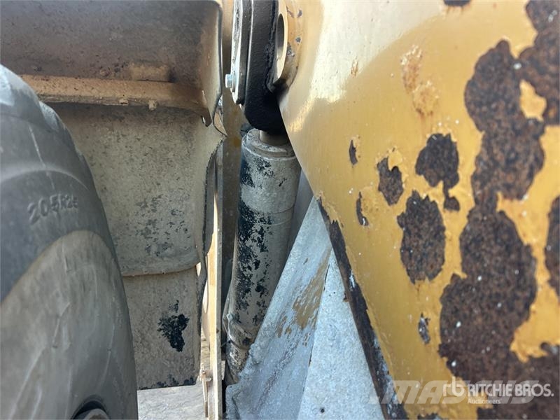 CAT 938 K Wheel Loader Kolesni nakladalci