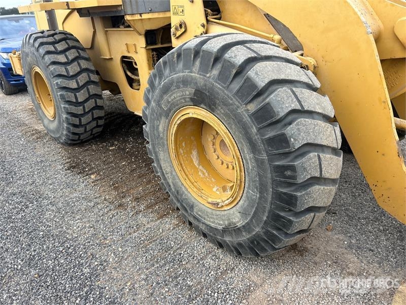 CAT 938G Series II Iekrāvēji uz riteņiem