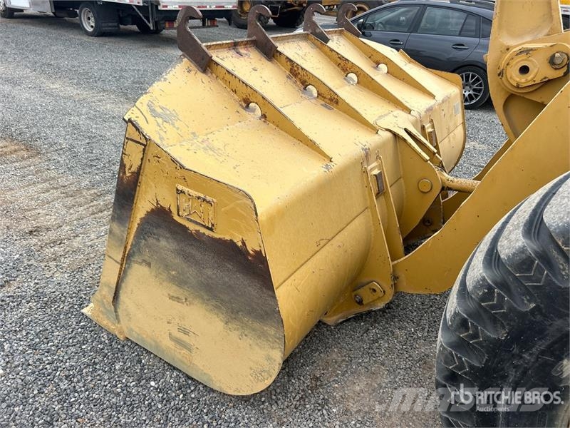 CAT 938G Series II Iekrāvēji uz riteņiem