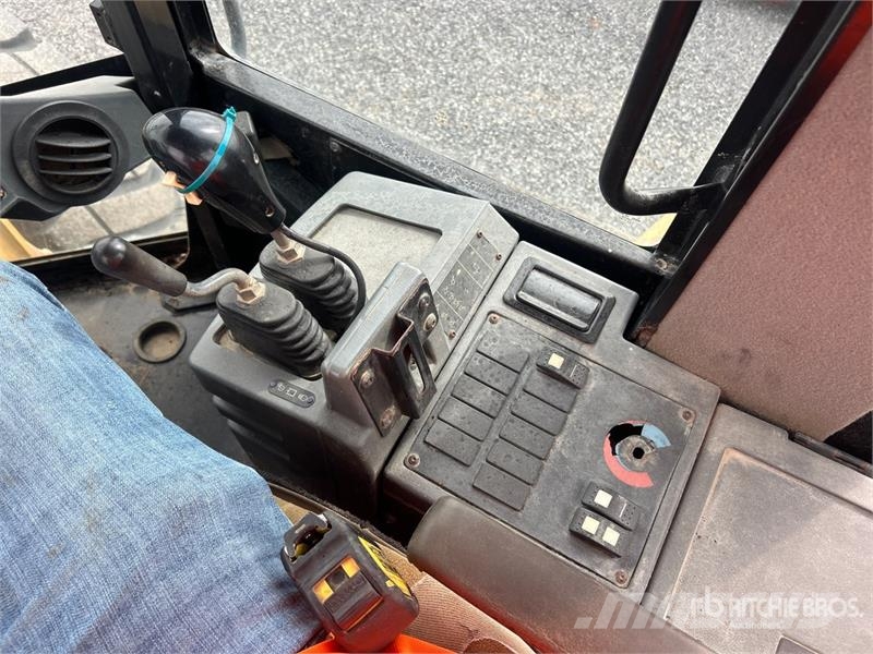 CAT 938G Series II Iekrāvēji uz riteņiem