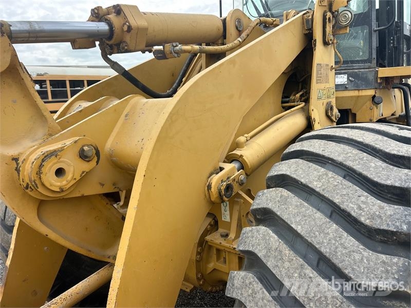 CAT 938G Series II Iekrāvēji uz riteņiem