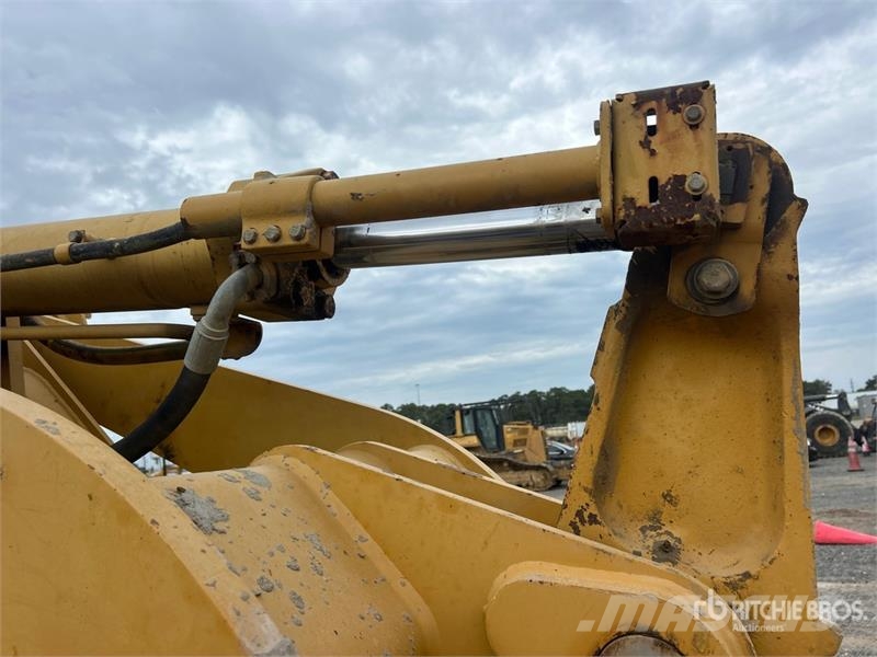 CAT 938G Series II Iekrāvēji uz riteņiem