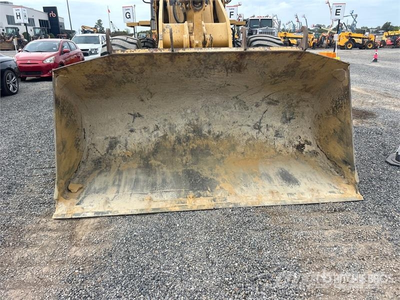 CAT 938G Series II Iekrāvēji uz riteņiem