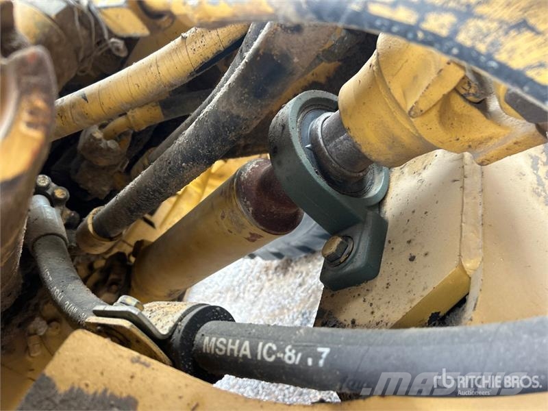 CAT 938G Series II Iekrāvēji uz riteņiem