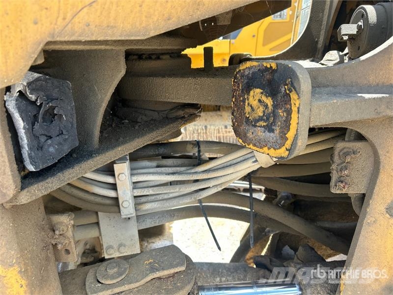 CAT 938G Wheel Loader Wheel loaders