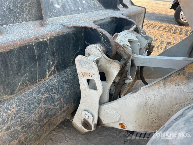 CAT 938K Wheel Loader 휠로우더
