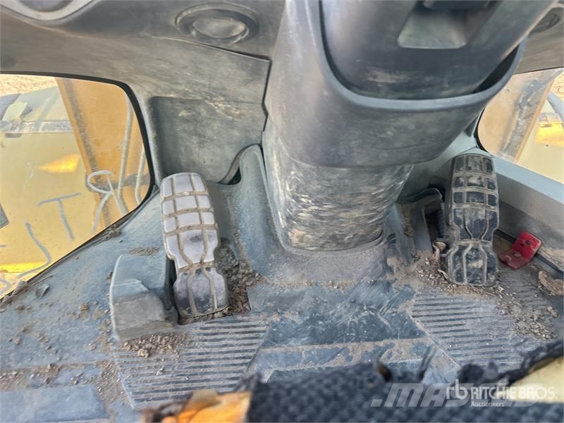 CAT 938K Wheel Loader 휠로우더