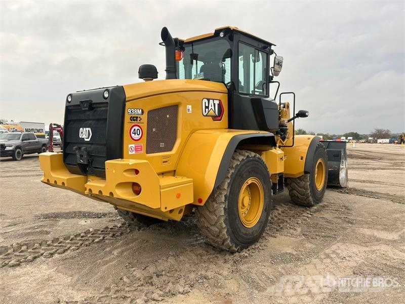 CAT 938M Kolesni nakladalci