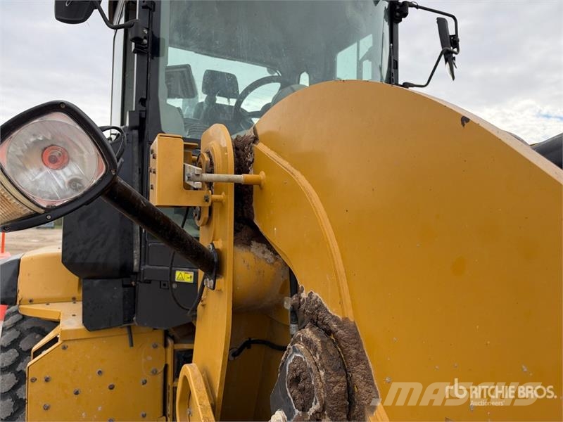 CAT 938M Cargadoras sobre ruedas