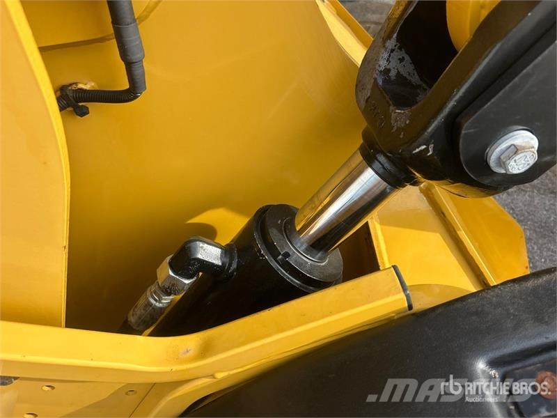 CAT 938M Rataslaadurid