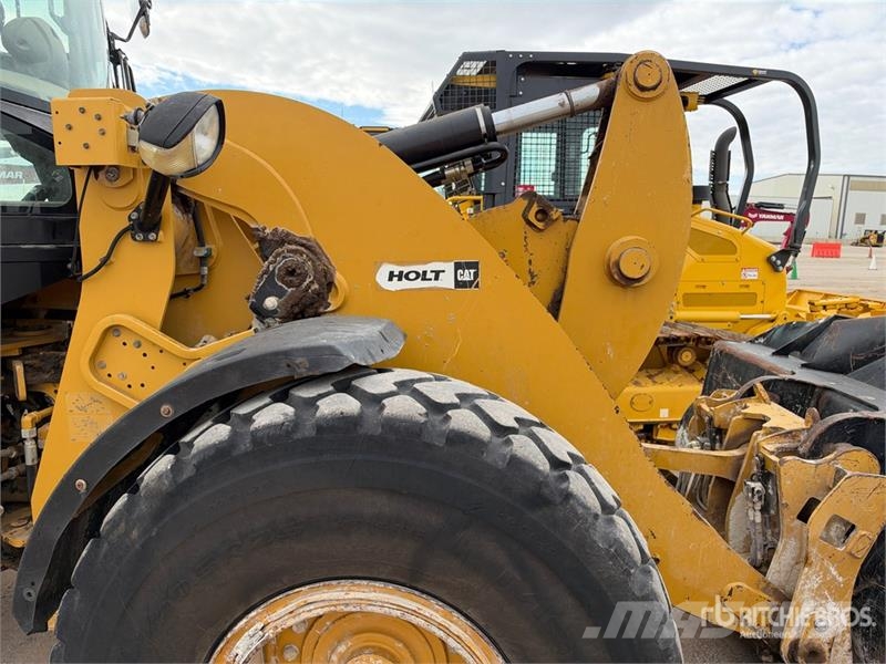 CAT 938M Cargadoras sobre ruedas