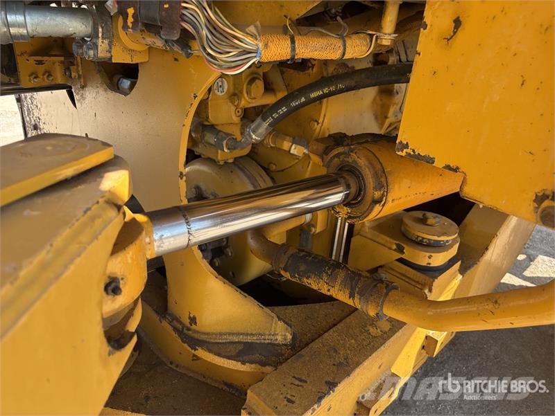 CAT 950 H Wheel Loader Gumikerekes homlokrakodók