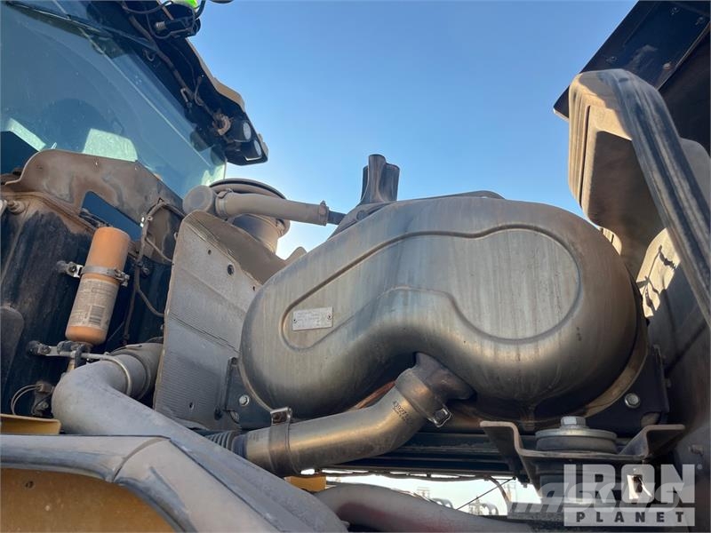 CAT 950M Wheel Loader Wheel loaders