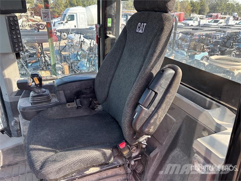 CAT 950M Wheel Loader Gumikerekes homlokrakodók