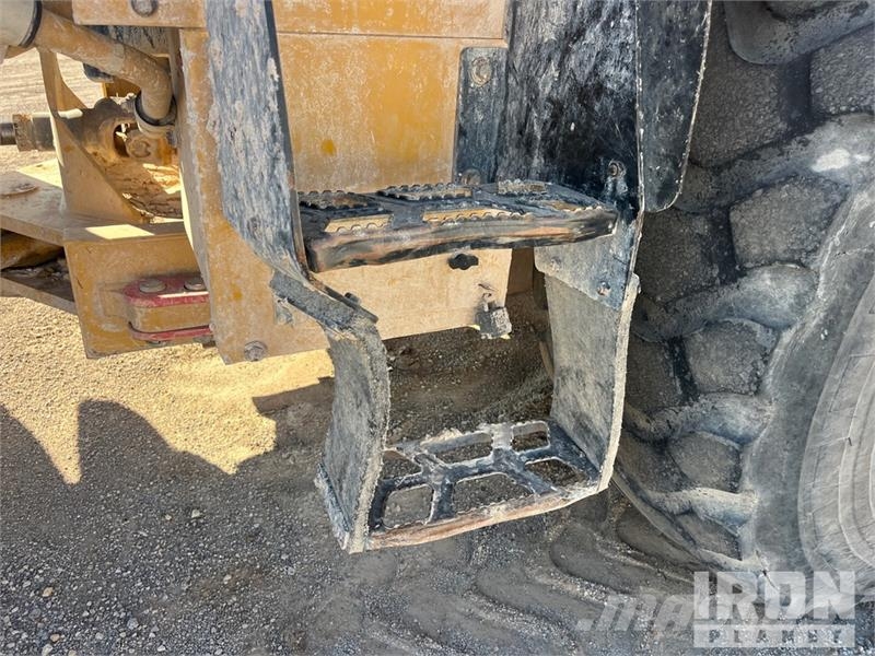 CAT 950M Wheel Loader Wheel loaders