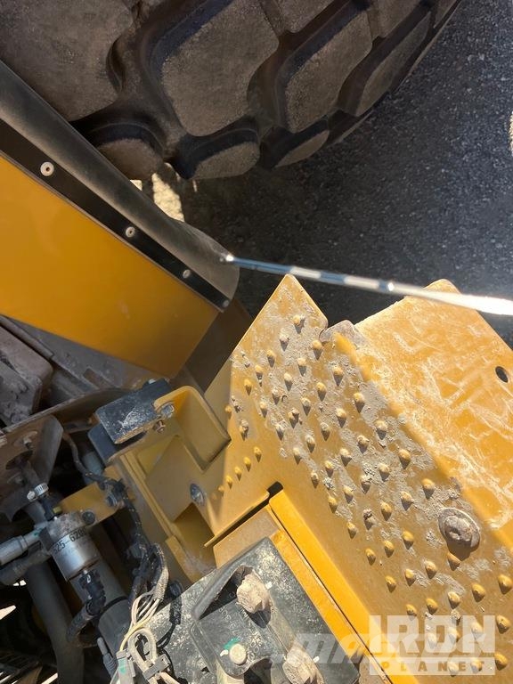 CAT 950M Wheel Loader Wheel loaders