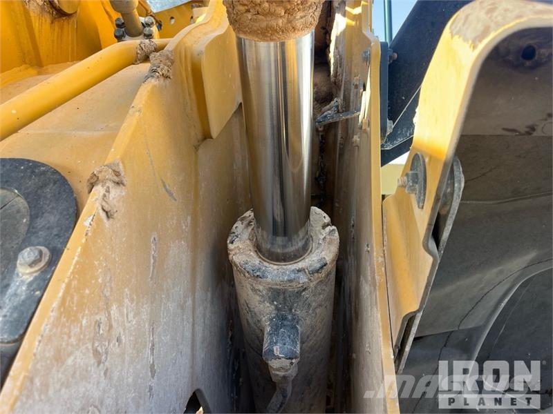 CAT 950M Wheel Loader Wheel loaders