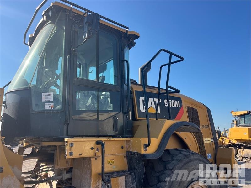 CAT 950M Wheel Loader Wheel loaders