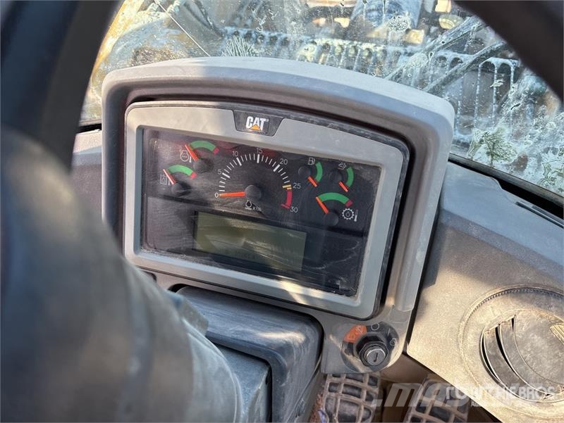 CAT 950M Wheel Loader Gumikerekes homlokrakodók