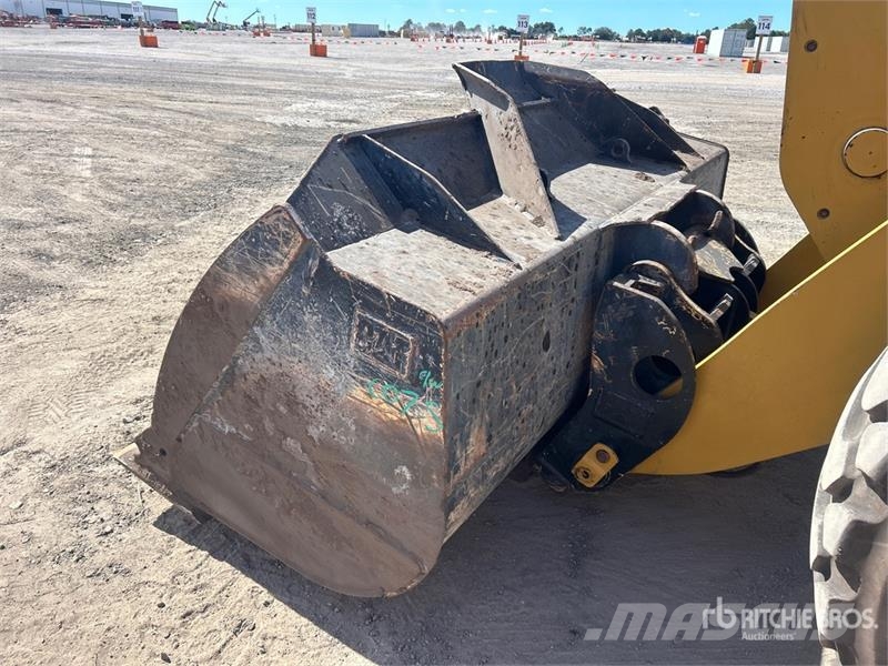 CAT 950M Wheel Loader 휠로우더