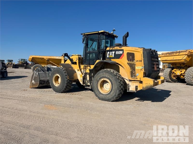 CAT 950M Wheel Loader Wheel loaders