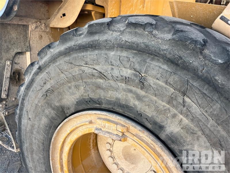 CAT 950M Wheel Loader Wheel loaders