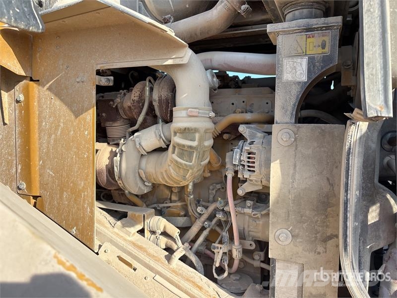 CAT 950M Wheel Loader Gumikerekes homlokrakodók