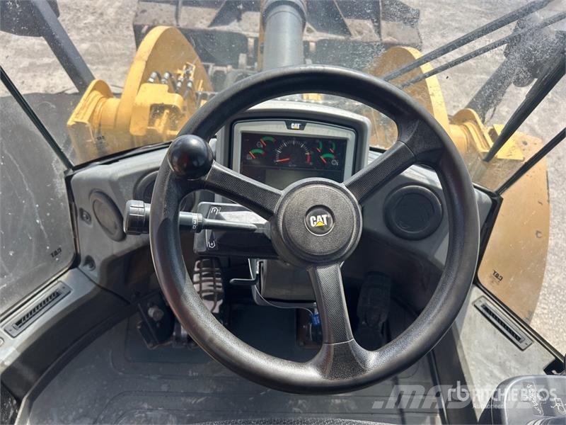 CAT 950M Wheel Loader 휠로우더
