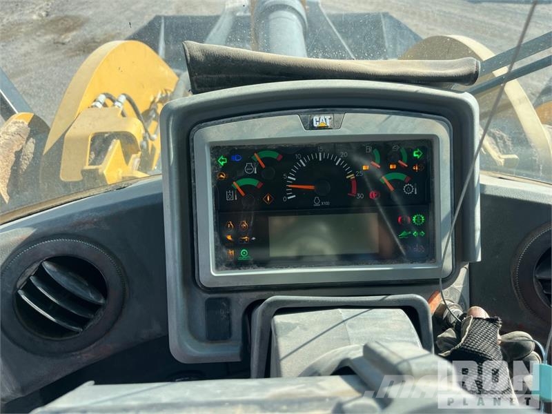 CAT 950M Wheel Loader Wheel loaders