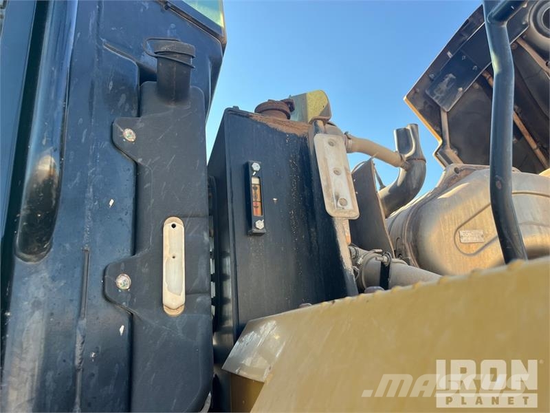CAT 950M Wheel Loader Wheel loaders