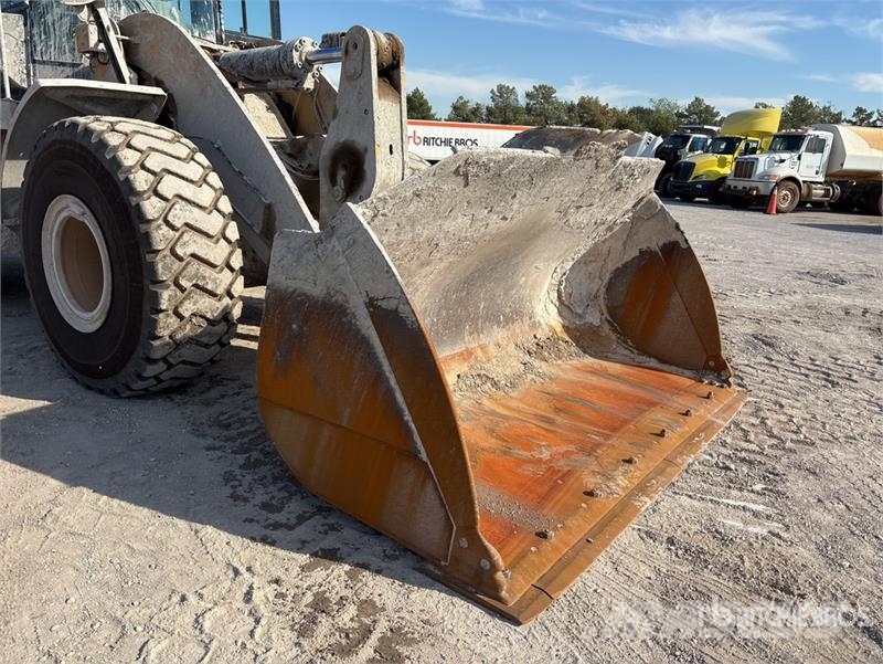 CAT 950M Wheel Loader Gumikerekes homlokrakodók