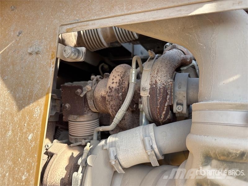 CAT 950M Wheel Loader Gumikerekes homlokrakodók