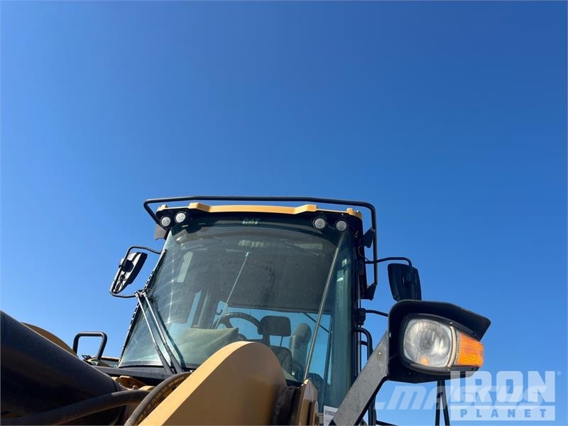 CAT 950M Wheel Loader Wheel loaders