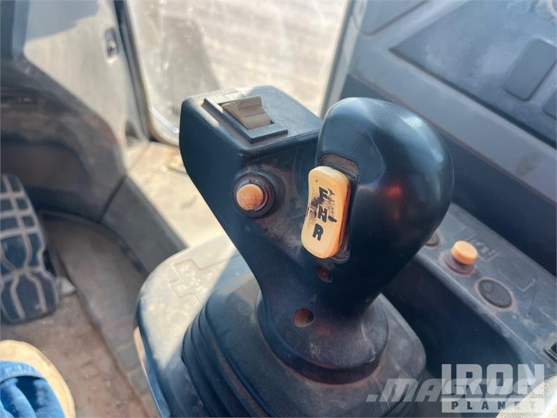 CAT 950M Wheel Loader Wheel loaders