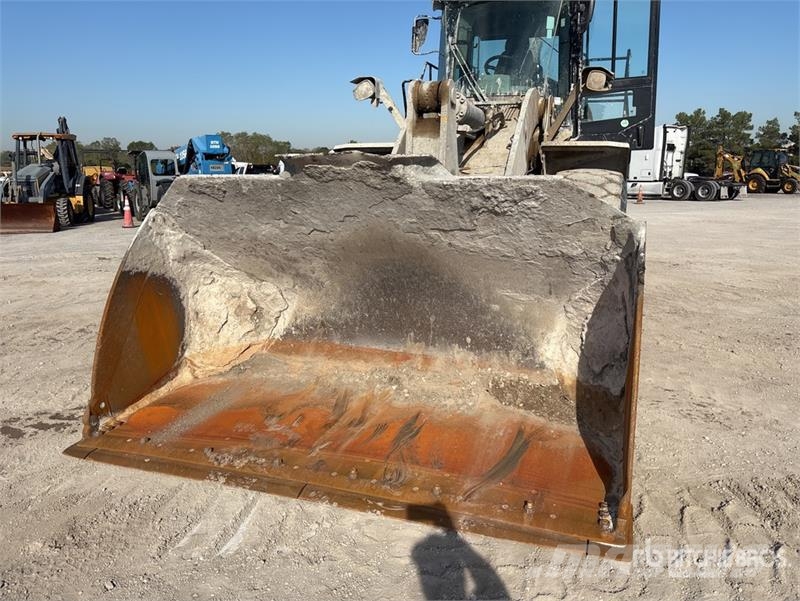 CAT 950M Wheel Loader Gumikerekes homlokrakodók