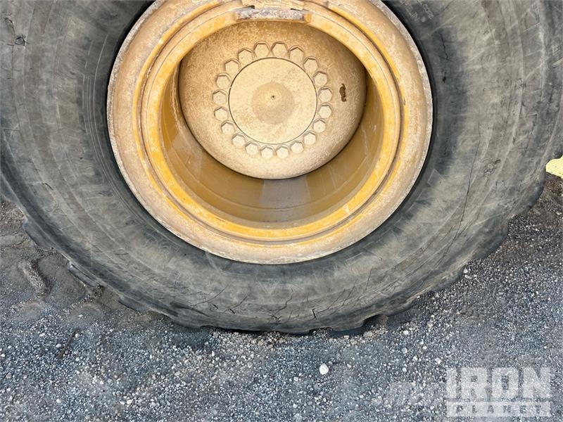 CAT 950M Wheel Loader Wheel loaders