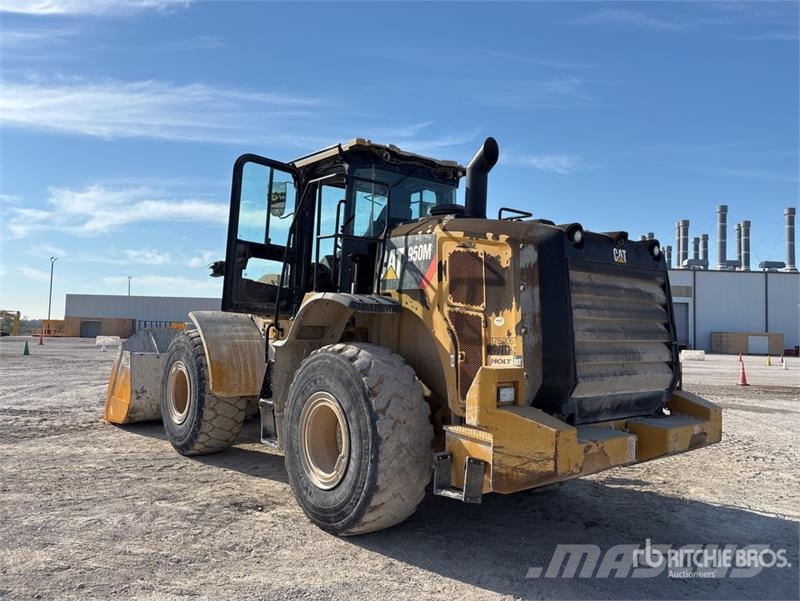 CAT 950M Wheel Loader Gumikerekes homlokrakodók