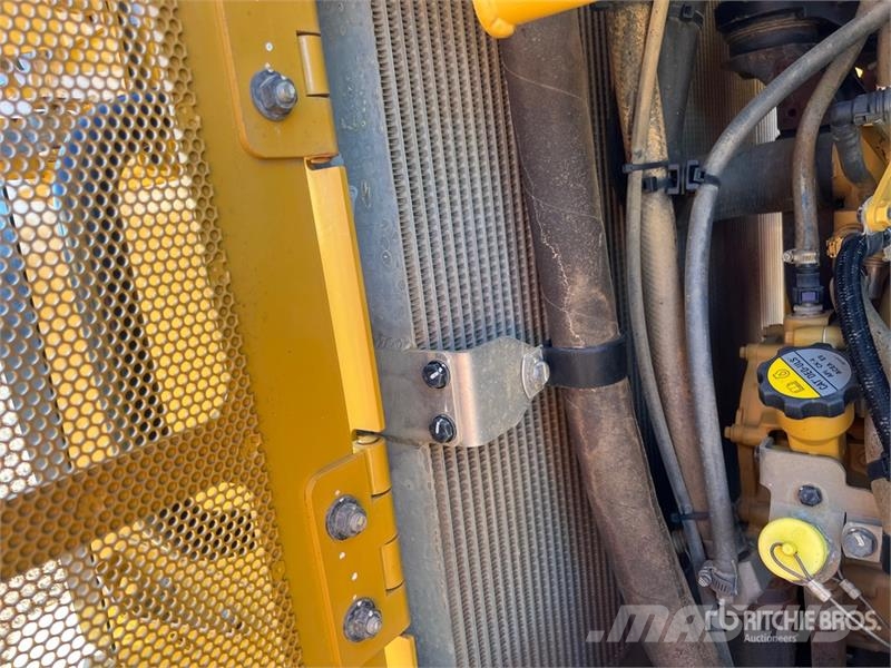 CAT 953 Larvebåndslæssere