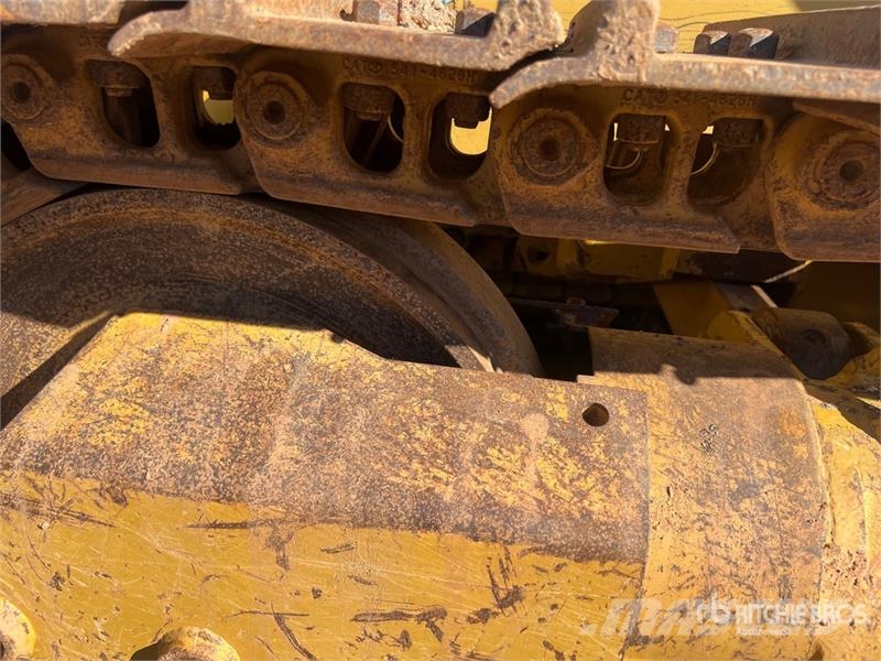 CAT 953 Larvebåndslæssere