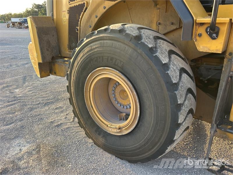 CAT 962 Wheel Loader Kolesové nakladače