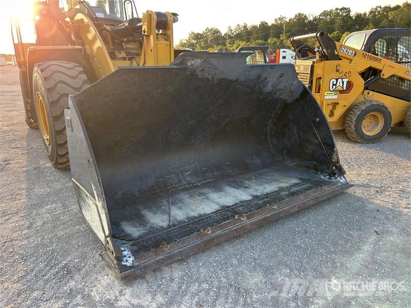CAT 962 Wheel Loader Kolesové nakladače