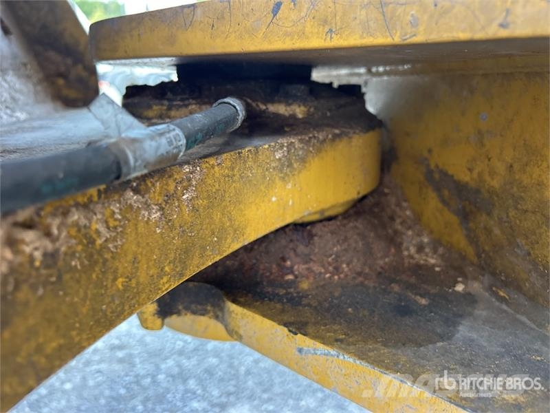 CAT 962 Wheel Loader Kolesové nakladače