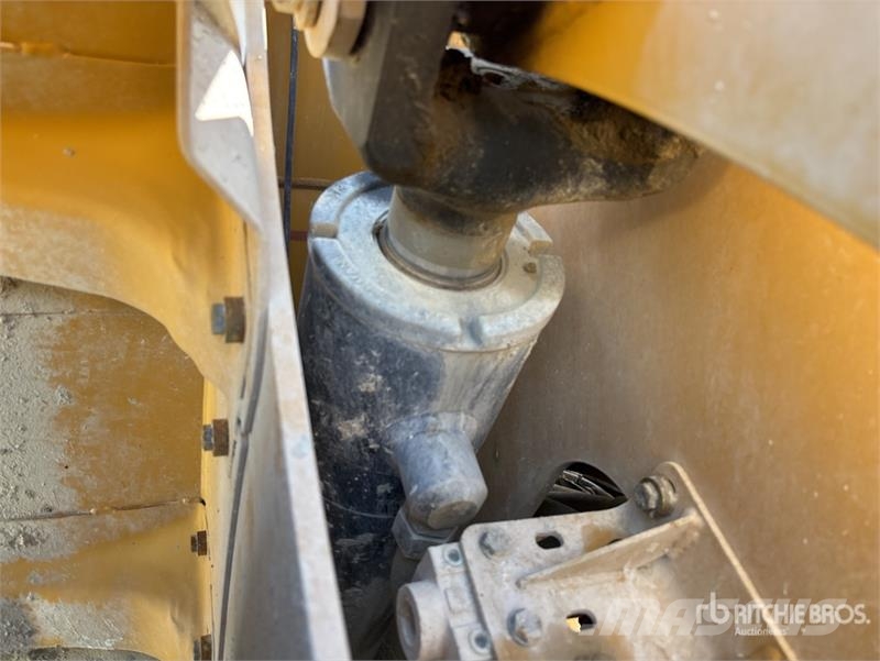 CAT 962K Wheel Loader Фронтальные погрузчики