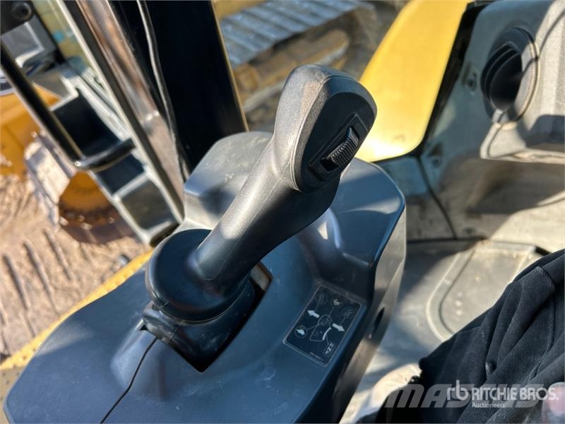 CAT 966K Wheel Loader Kolesni nakladalci