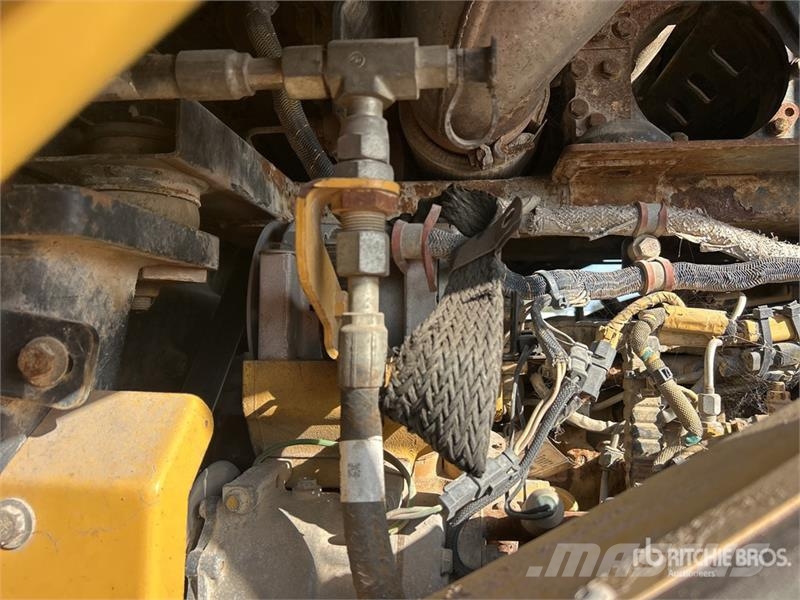 CAT 966K Wheel Loader 휠로우더