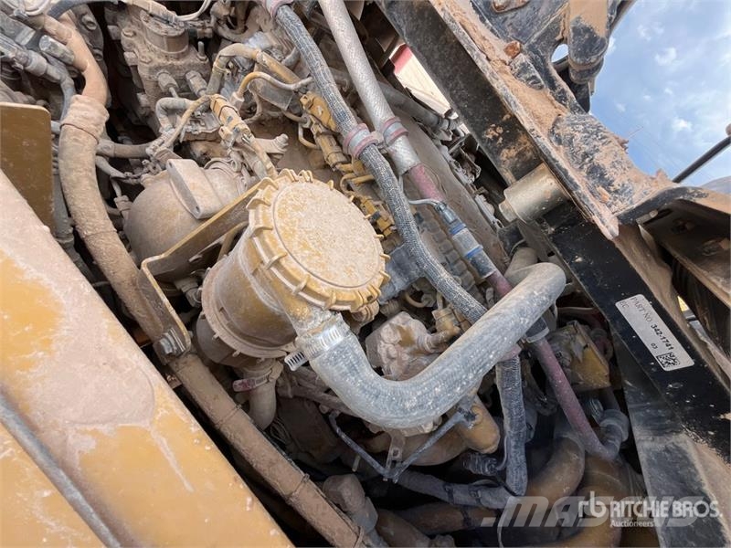 CAT 966K Wheel Loader Wheel loaders