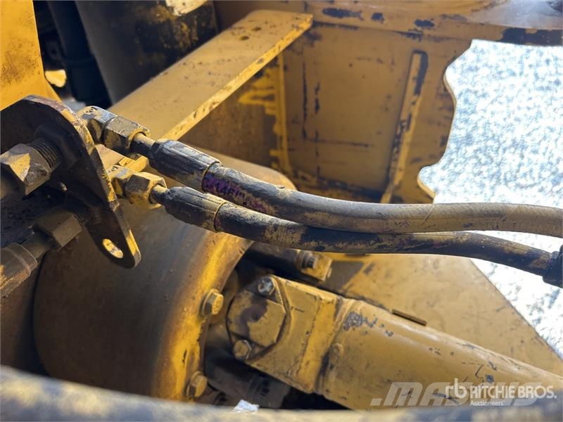 CAT 966K Wheel Loader 휠로우더