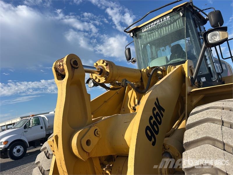 CAT 966K Wheel Loader 휠로우더
