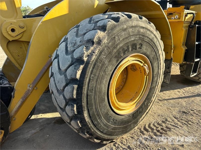 CAT 966K Wheel Loader Kolesni nakladalci